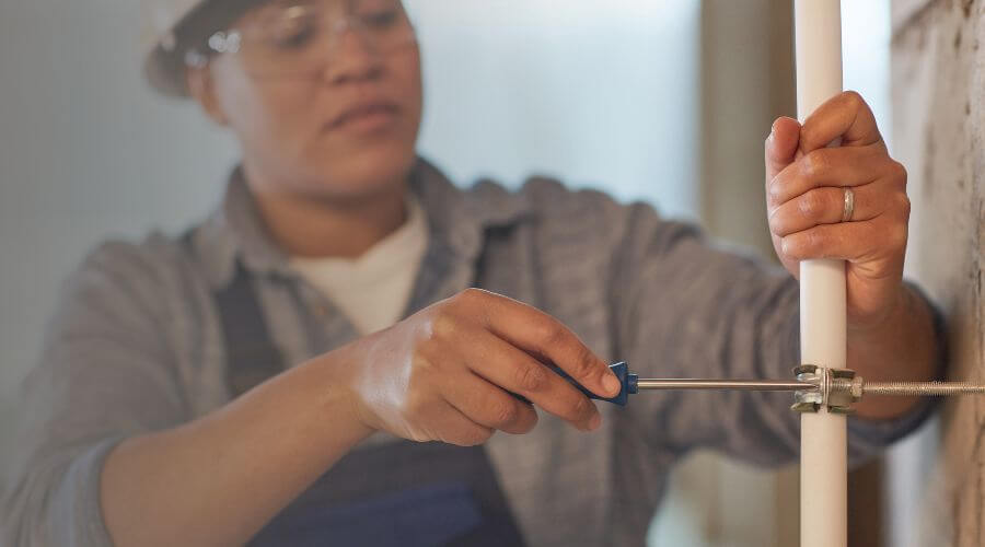 Professional Leak Detection in Luana, IA